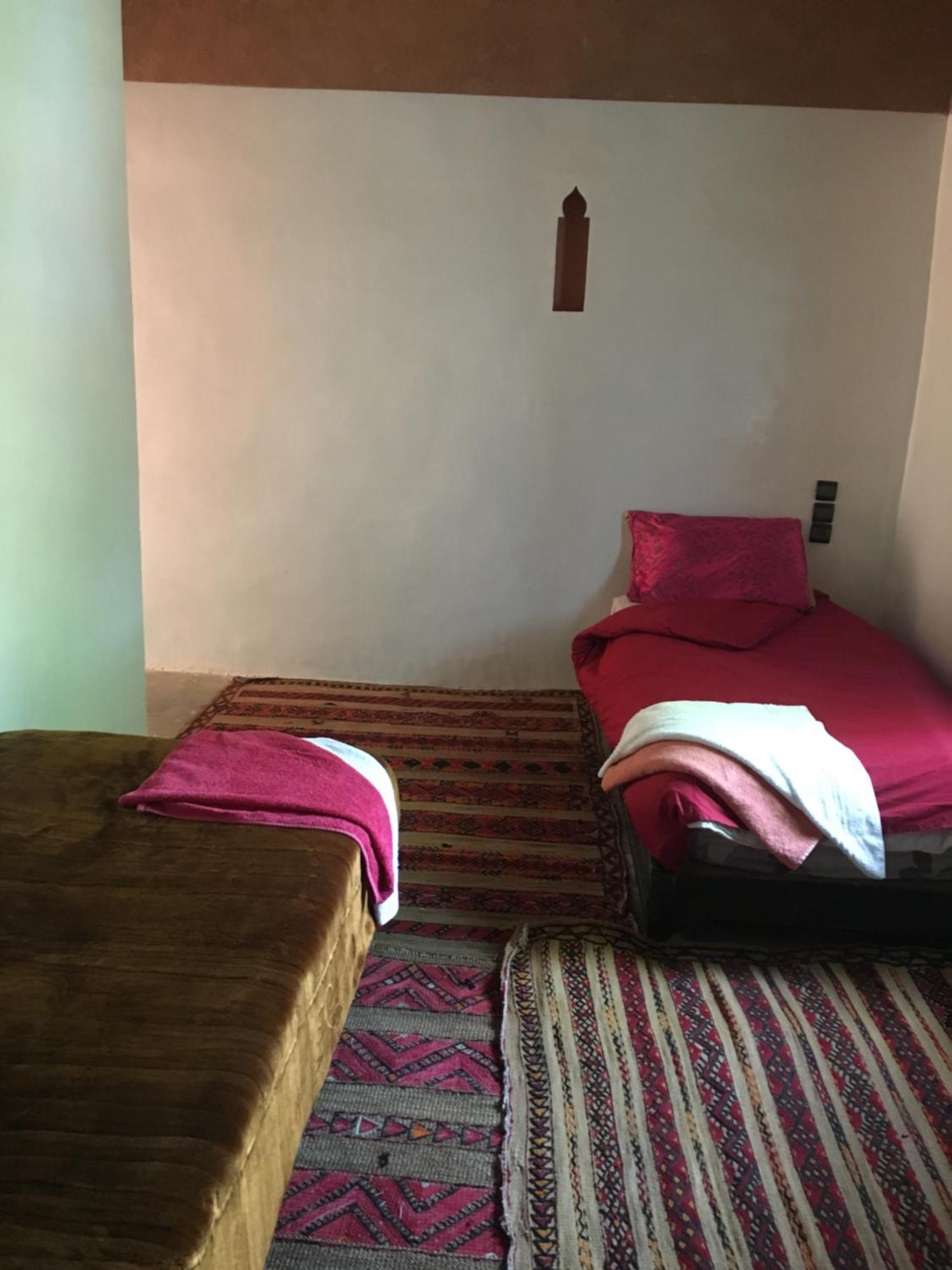 Maison D'Hotes Dar Afra Ait Ziri Exterior foto