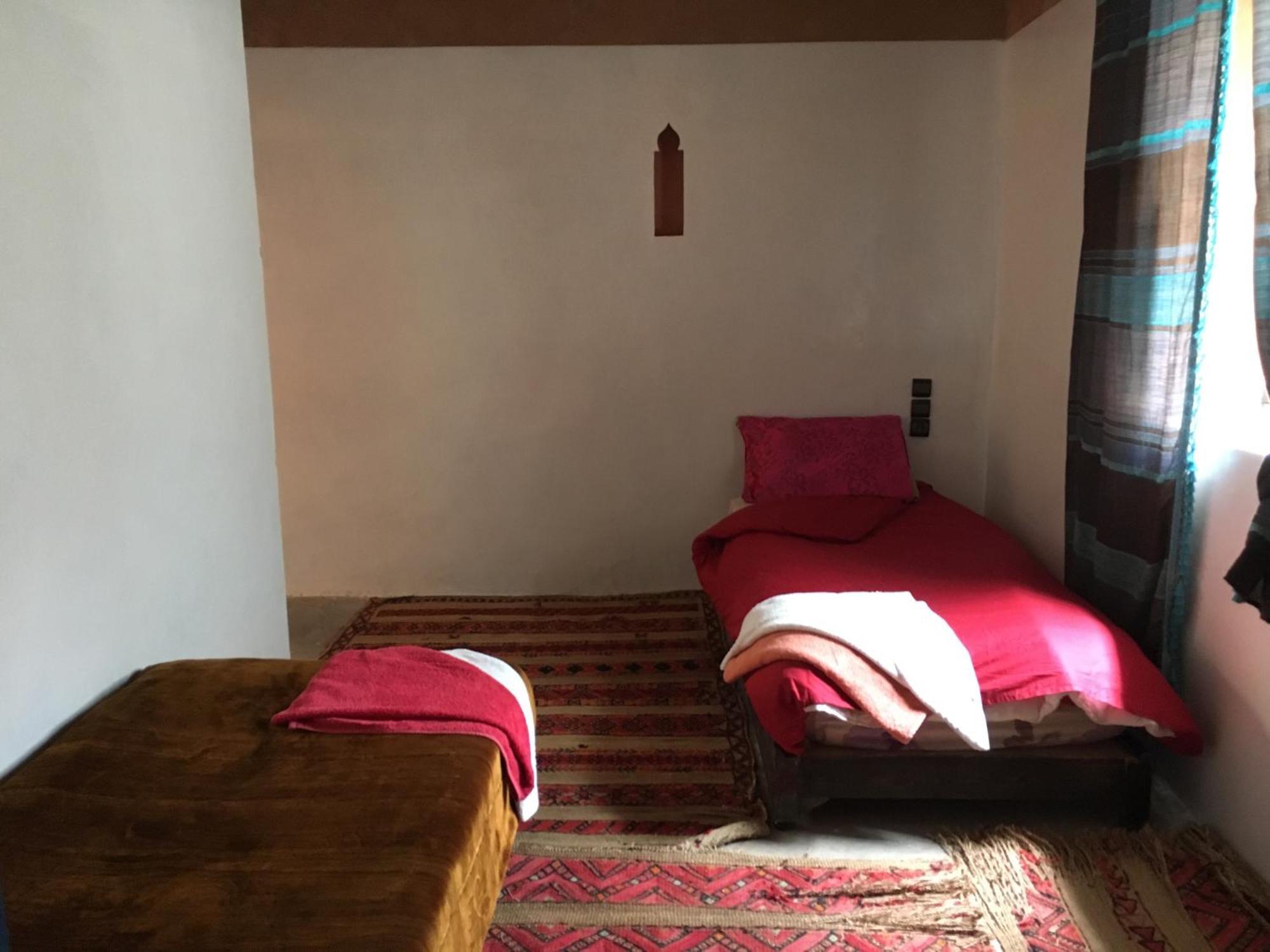 Maison D'Hotes Dar Afra Ait Ziri Exterior foto